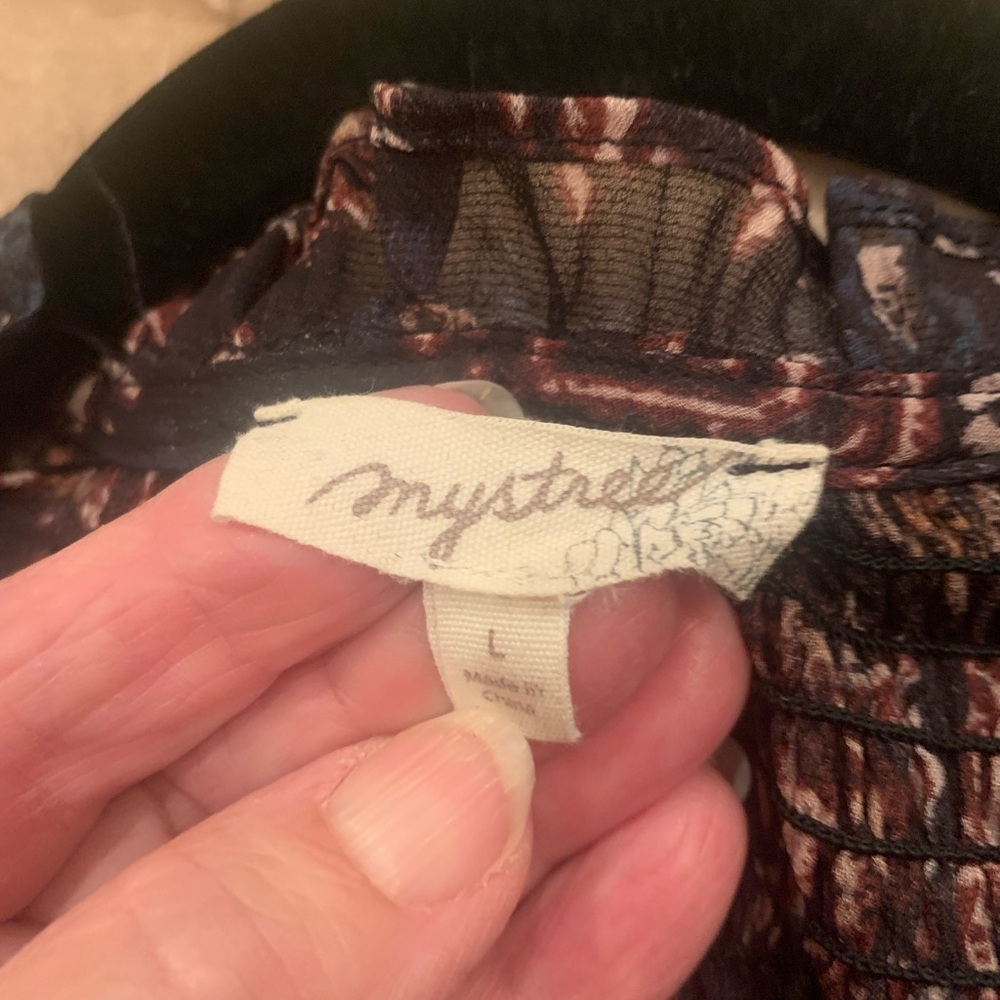 Mystree Earthy Patterned Top - Picture 3 of 4